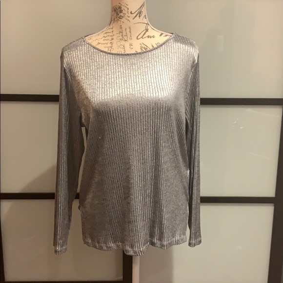 silver - Picture 1 of 1